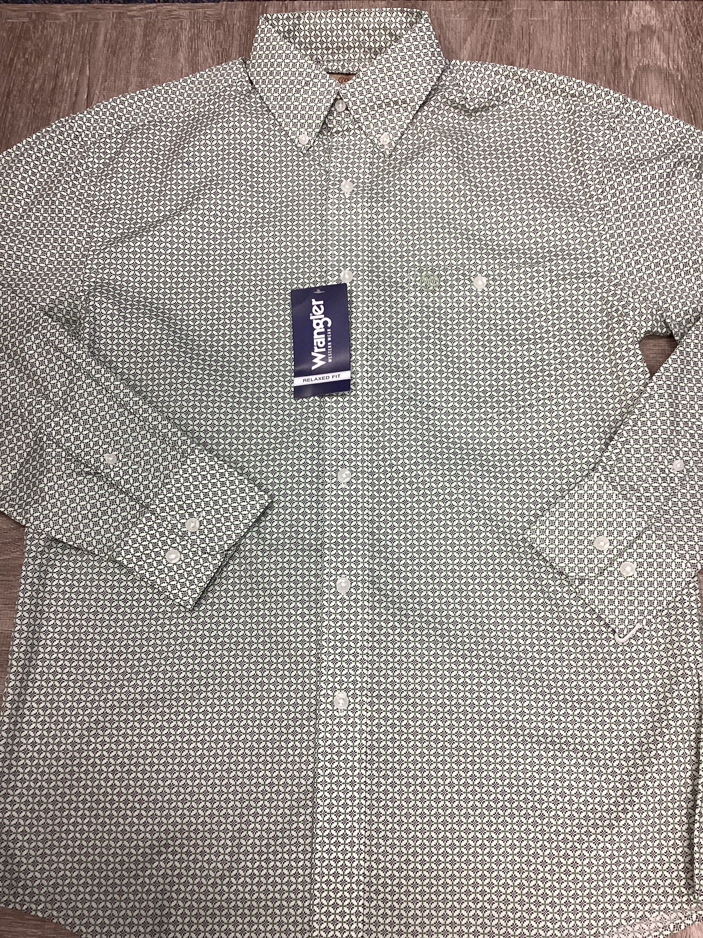 Wrangler Classics Green Long Sleeve Button Up