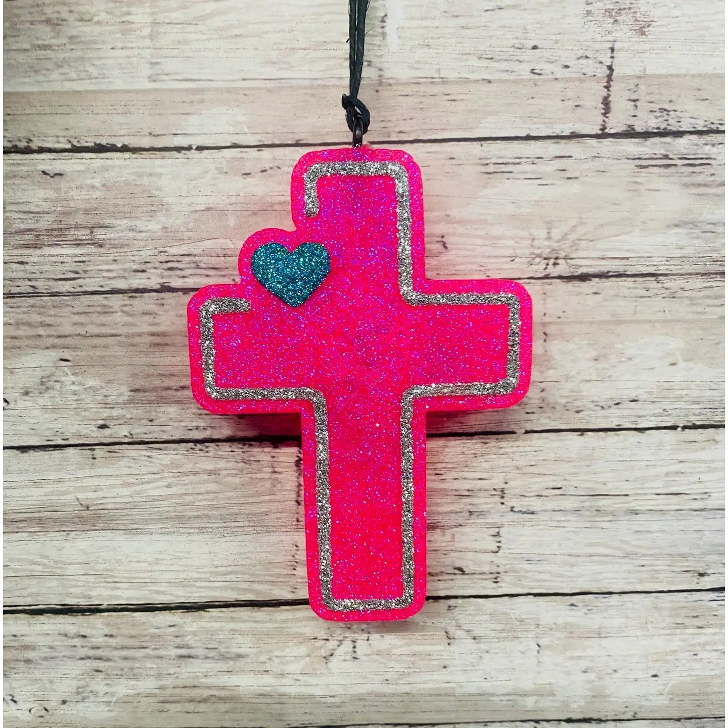 Cross W/Heart "Love Spell Type" Freshie