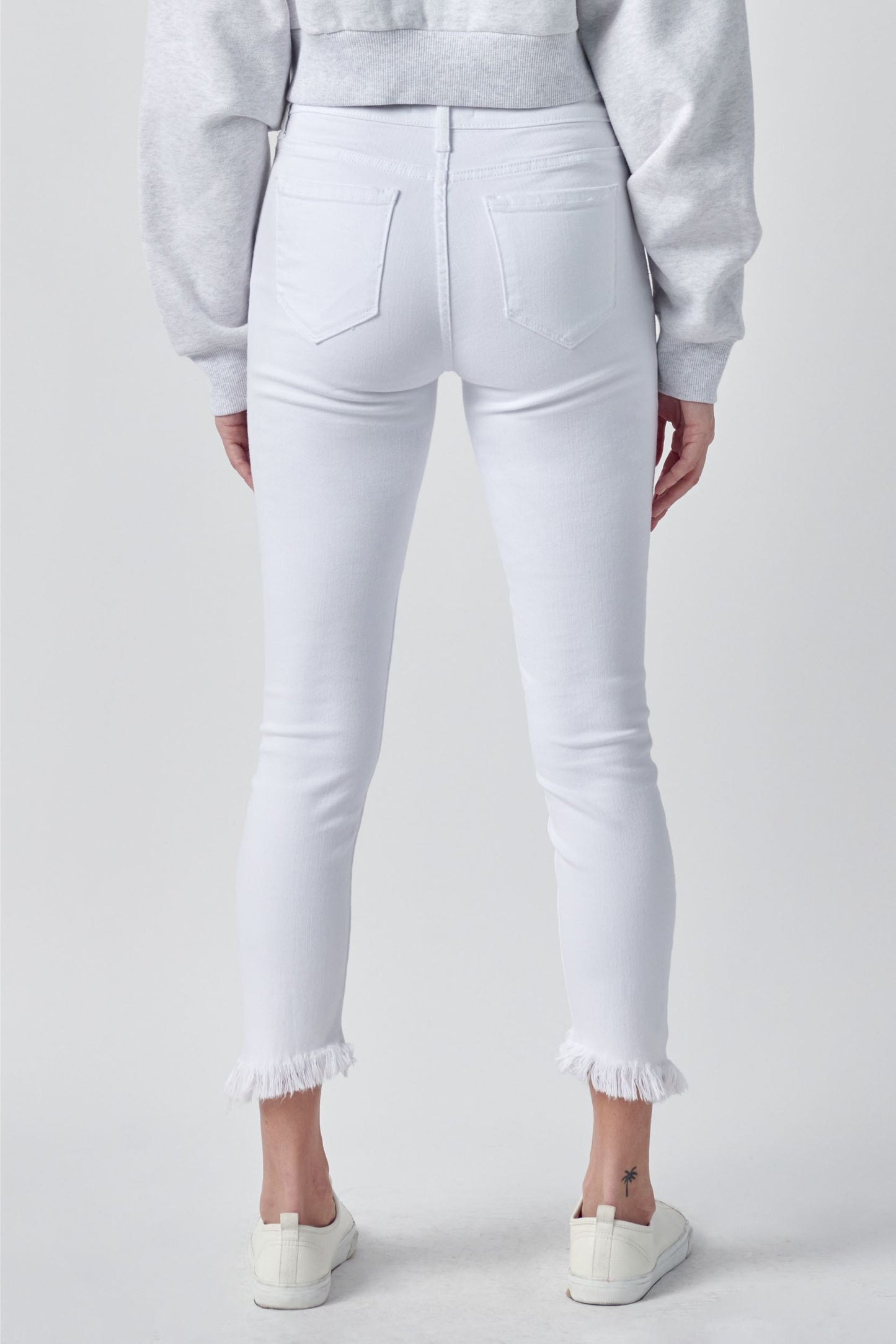 Cello White Crop Skinny Jeans W/Fray Hem