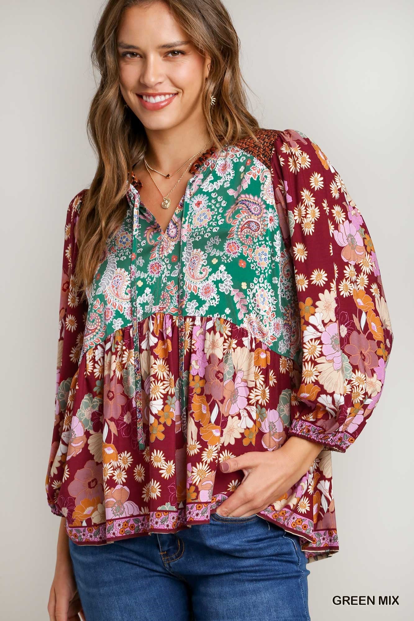 The Umgee Green Mix Paisley & Border Topv