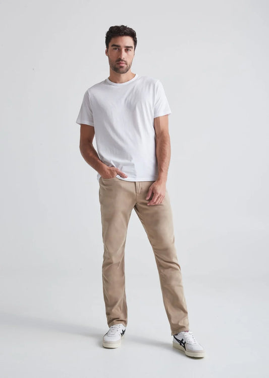 Du/er No Sweat Relaxed Jeans Desert Khaki