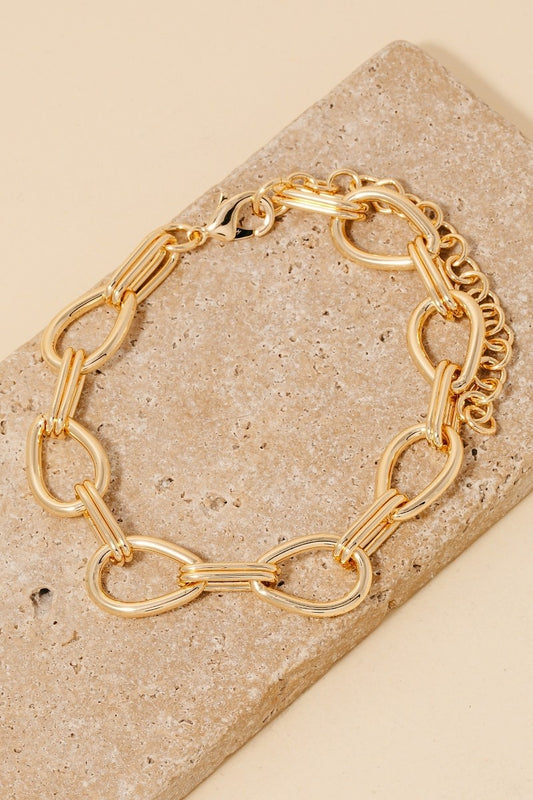 Tear and Oval Chain Link Bracelet