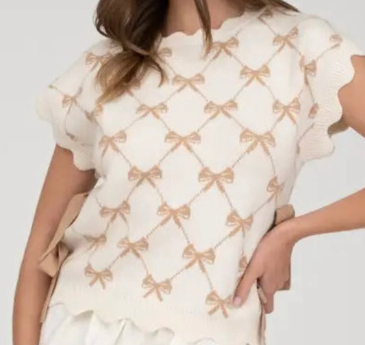 Bow Pattern Sweater in Khaki