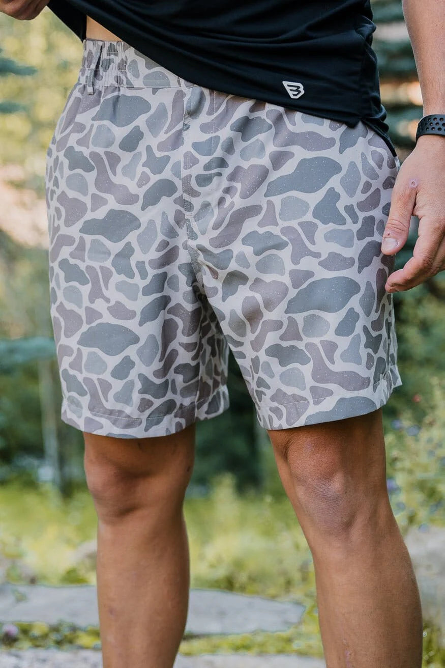 Burlebo Classic Deer Camo Shorts 7" Inseam