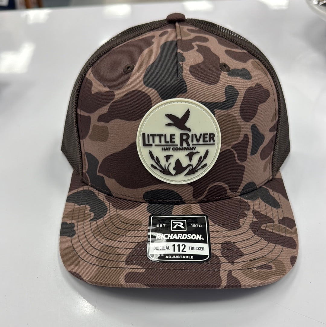 Little River Camo\Flying Bird Trucker Hat